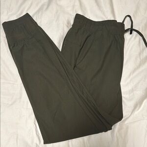 Men's VRST Olive Green Jogger Pants